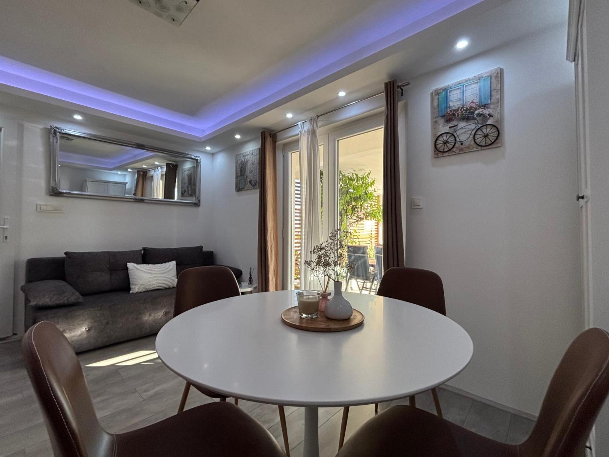 Luxury Apartman Nr Sibenik Bagian luar foto